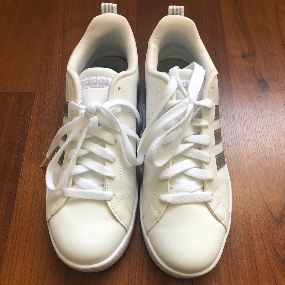 Adidas White Tennis Shoes Size 8
